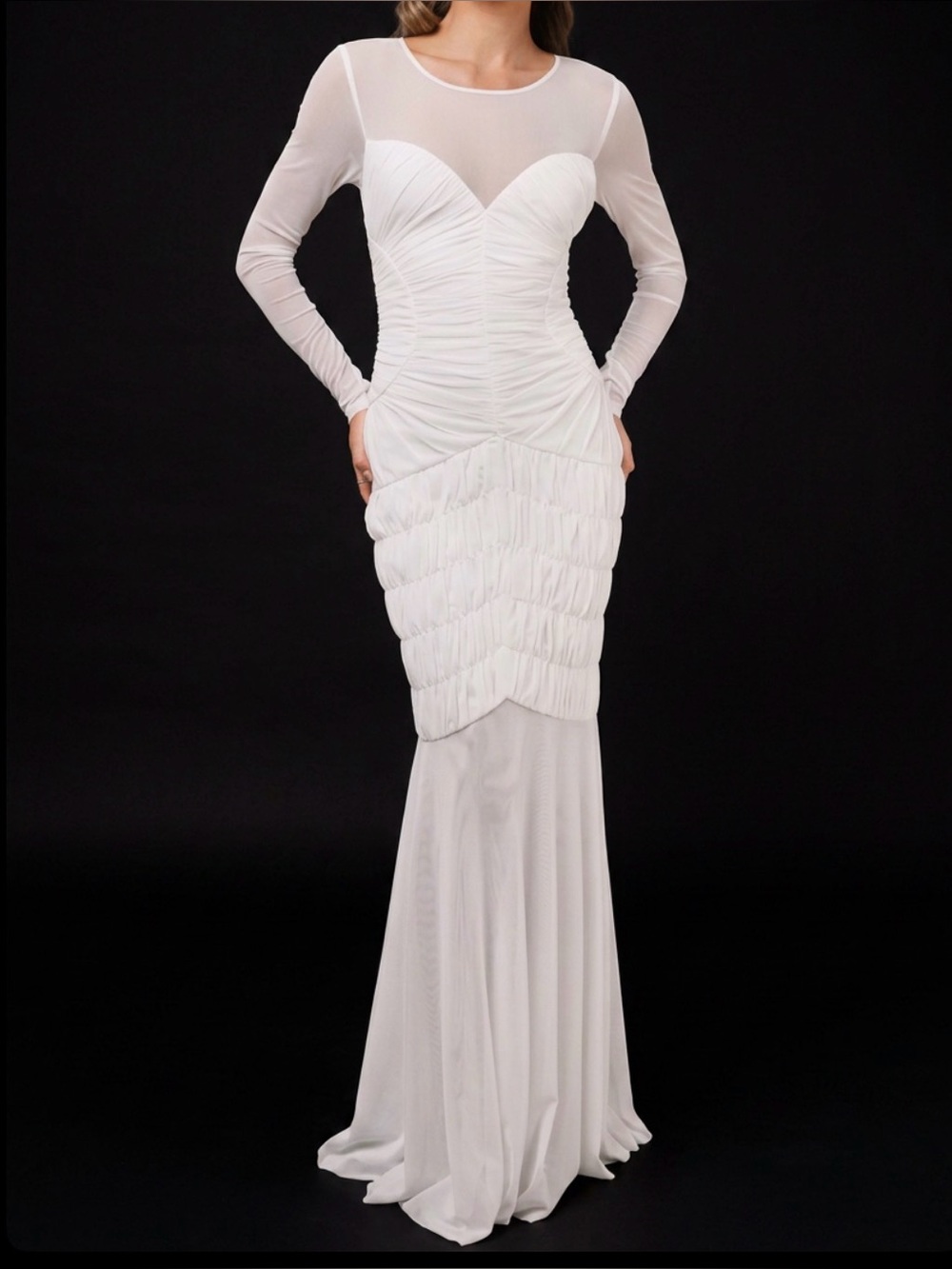 NWT Lulu's White Long-Sleeve Ruched Mermaid Gown wedding M